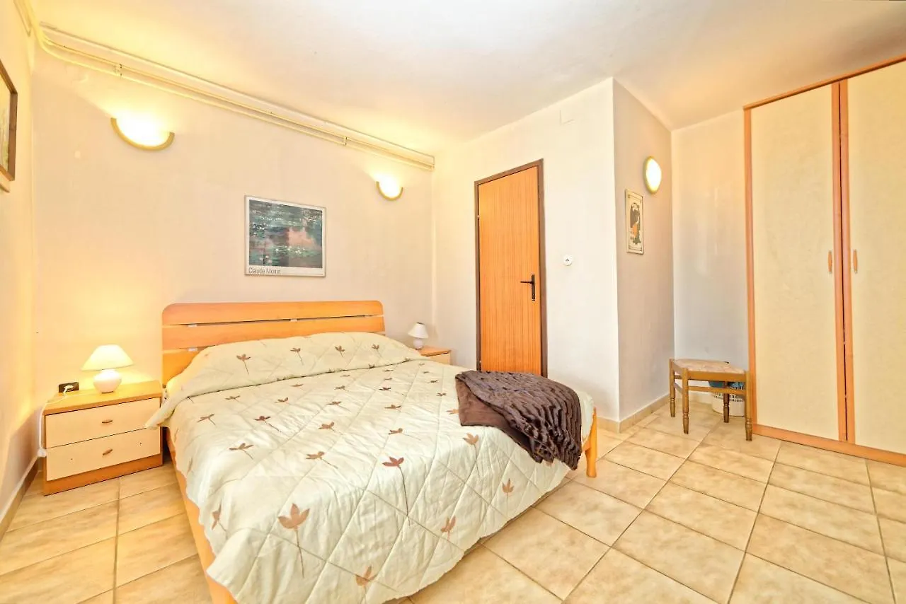 Guest House Jolanda Medulin 3*,  Kroatien