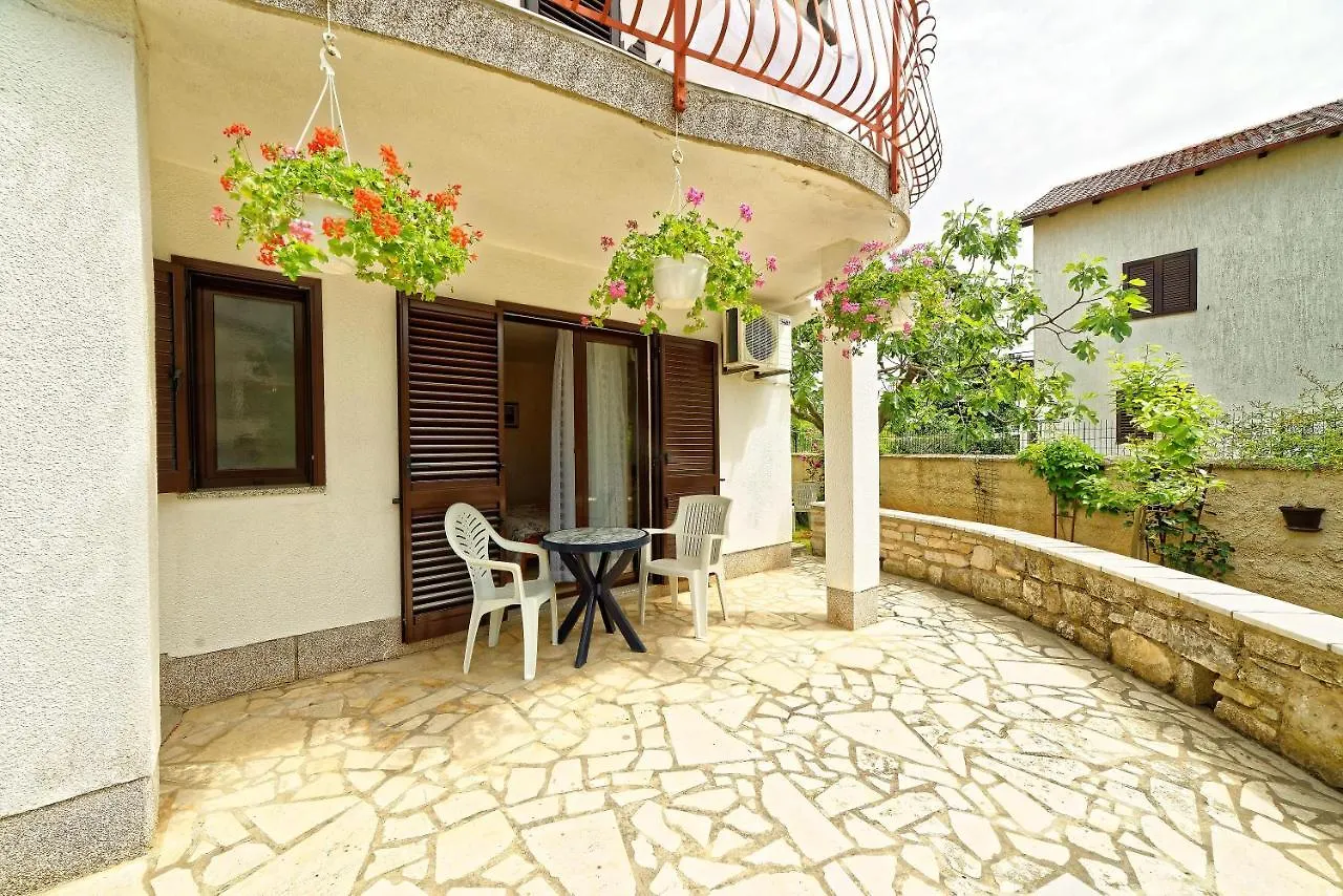 Guest House Jolanda Medulin