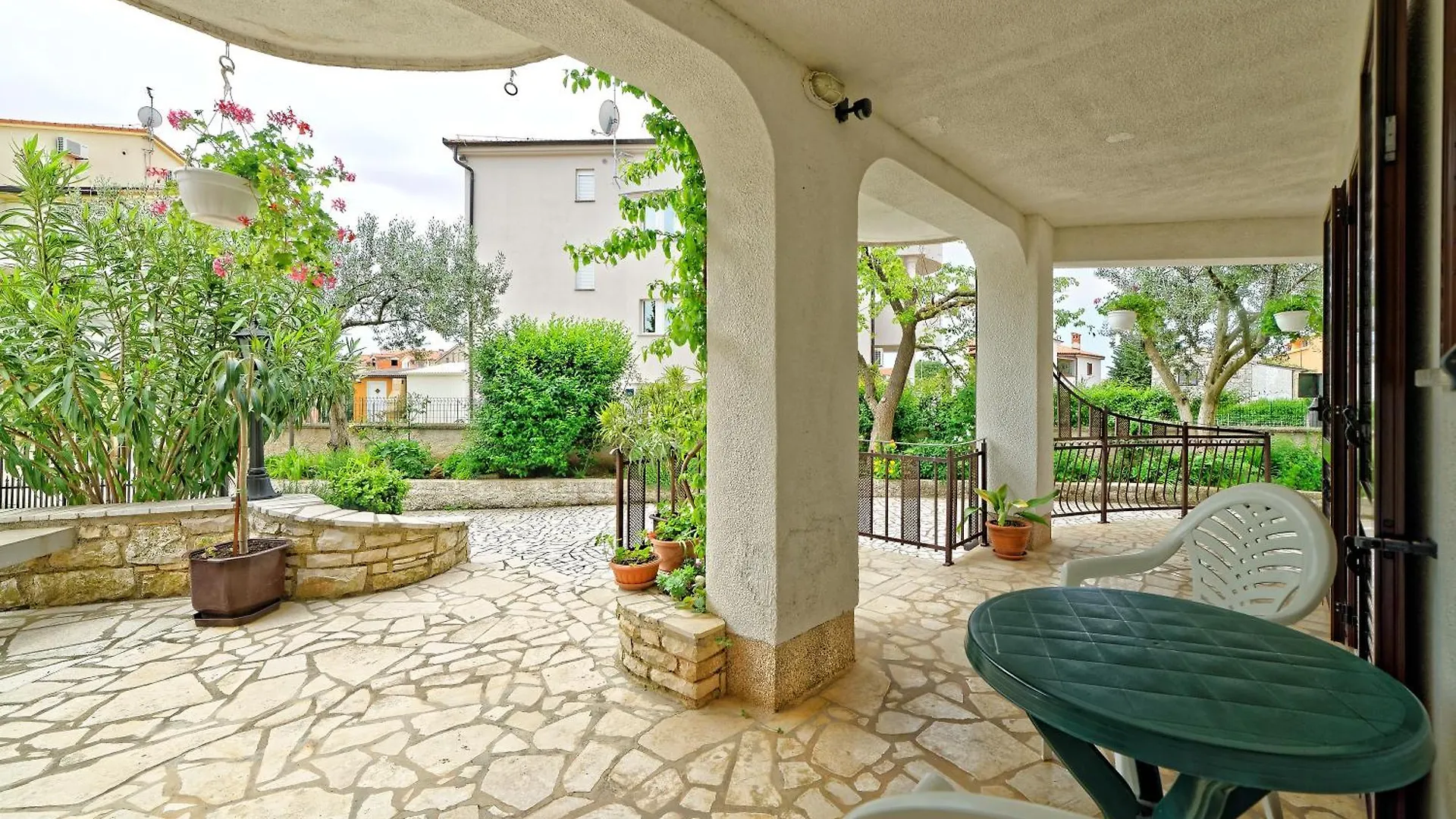 Guest House Jolanda Medulin 3*,  Kroatien